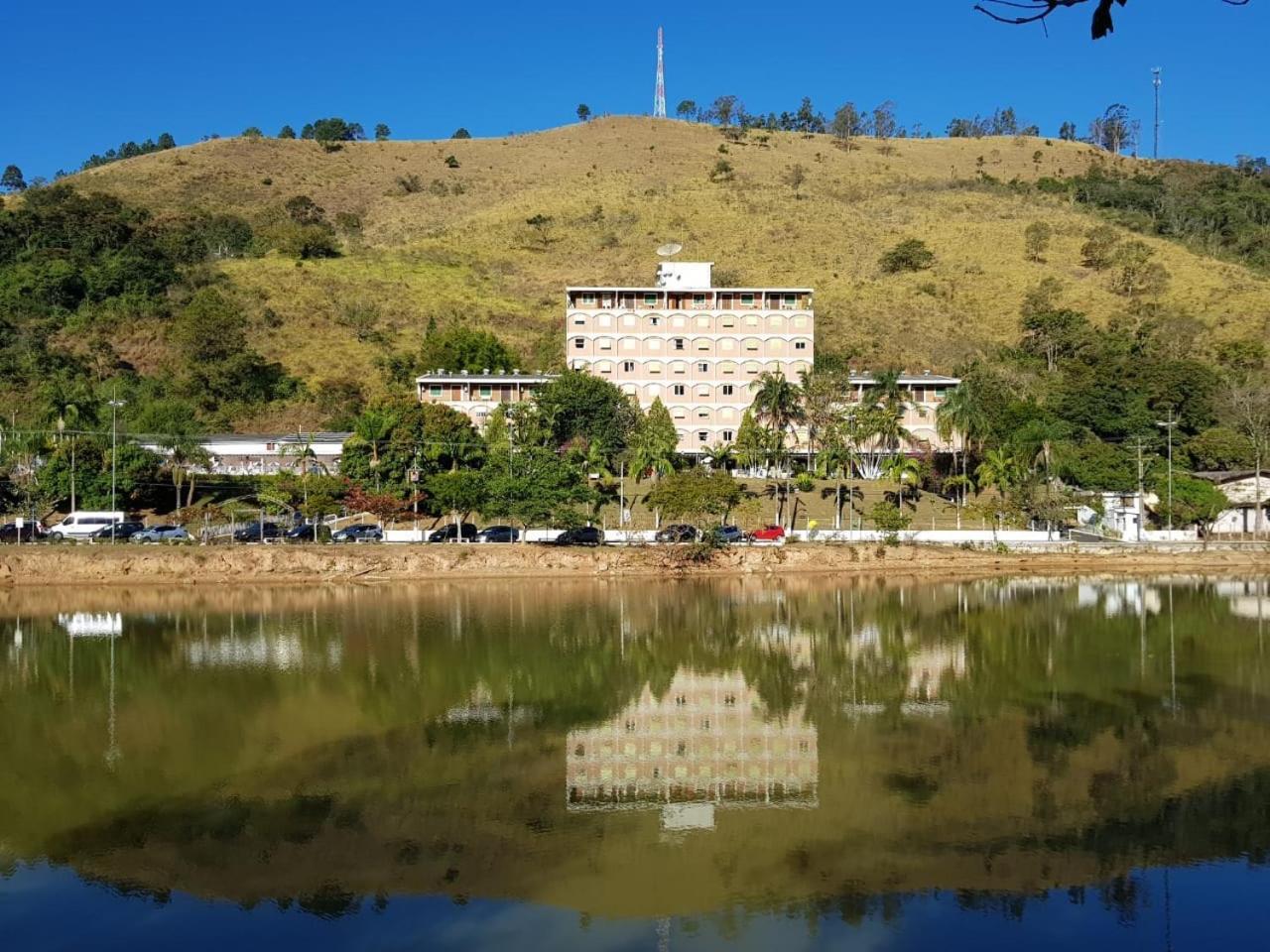 Cavalinho Branco Apartamento Águas de Lindóia Dış mekan fotoğraf